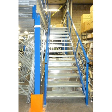 escalier-plate-forme-industriel